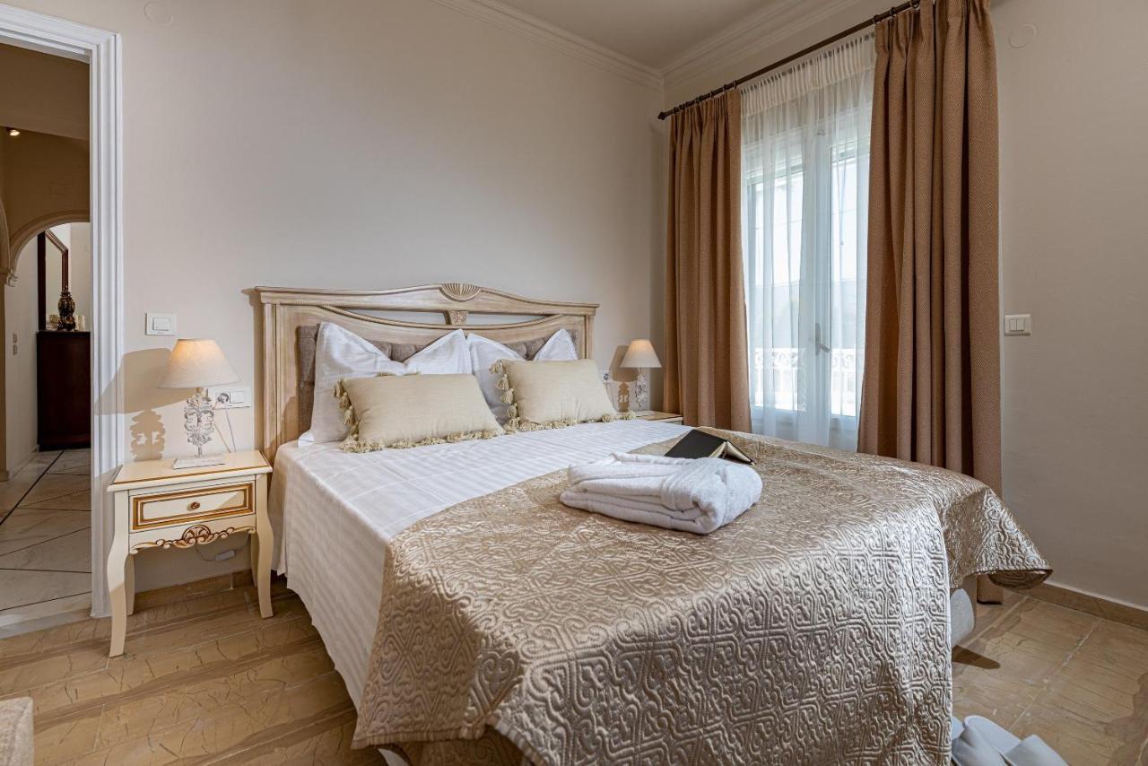 Aigli Villa Áyios Kírikos Extérieur photo